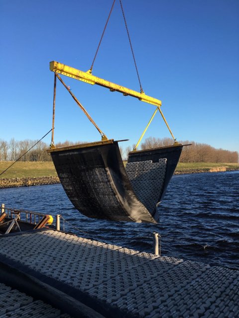 Plaatsen betonmatten Ooltgensplaat